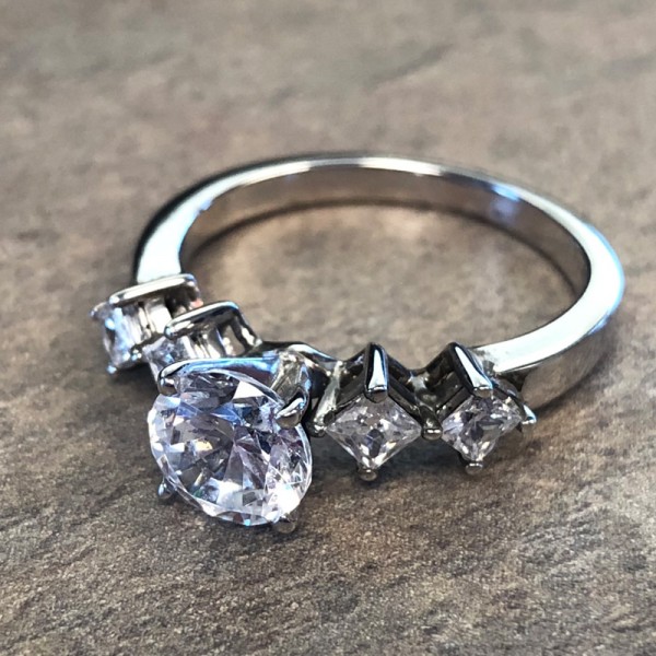 14K White Gold 5 Stone Engagement Ring